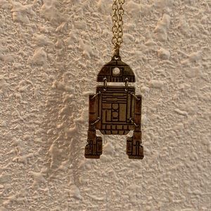 R2D2 necklace